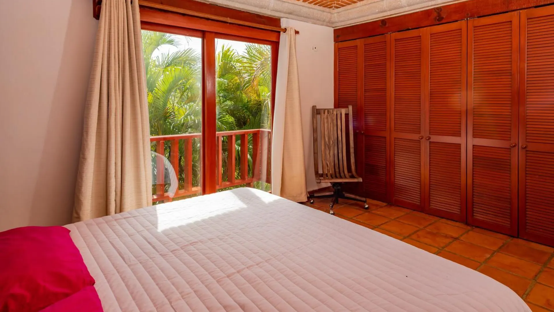 Villa Tropically In Hotel Zone Cancun