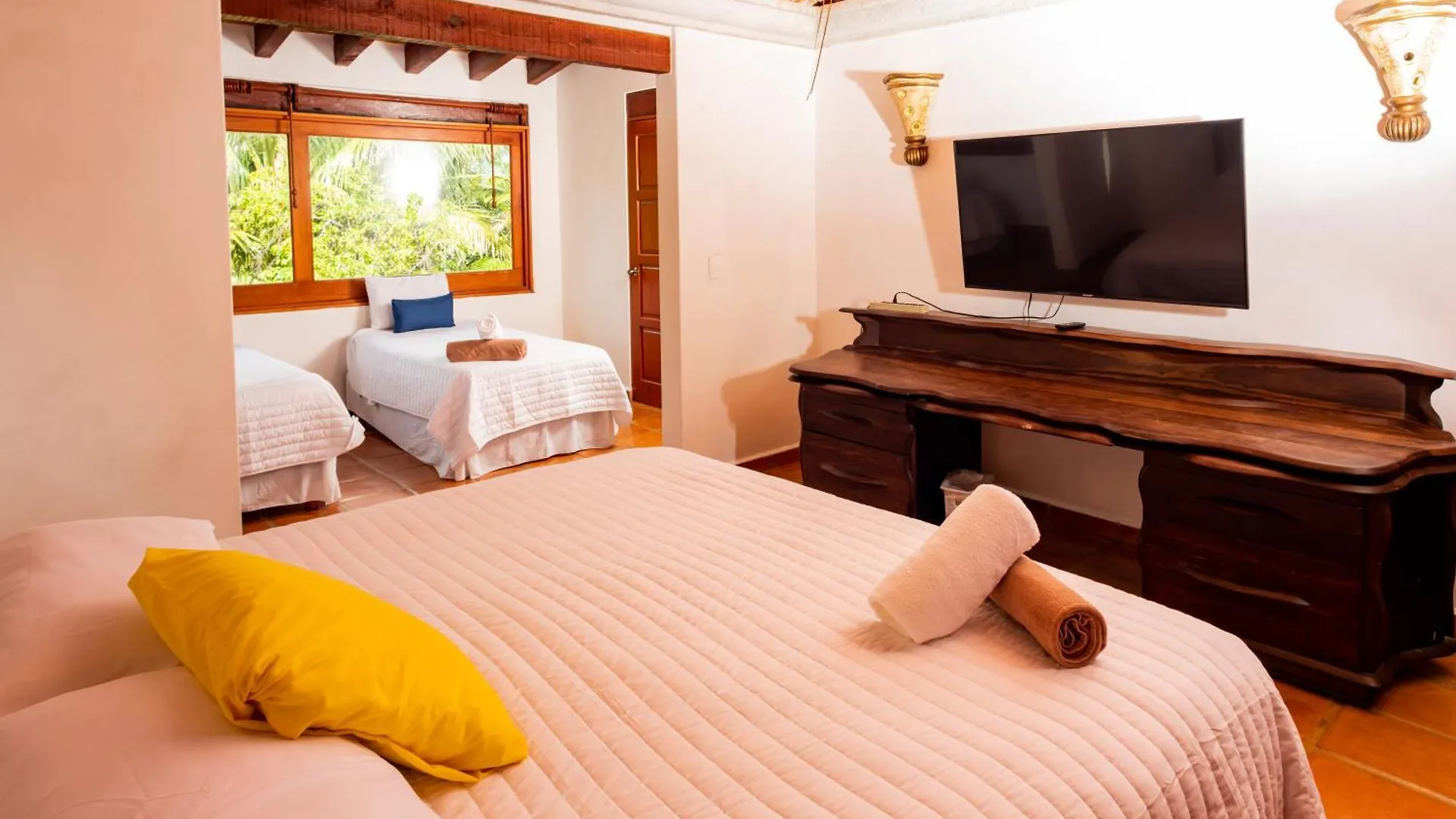 Villa Tropically In Hotel Zone Cancun