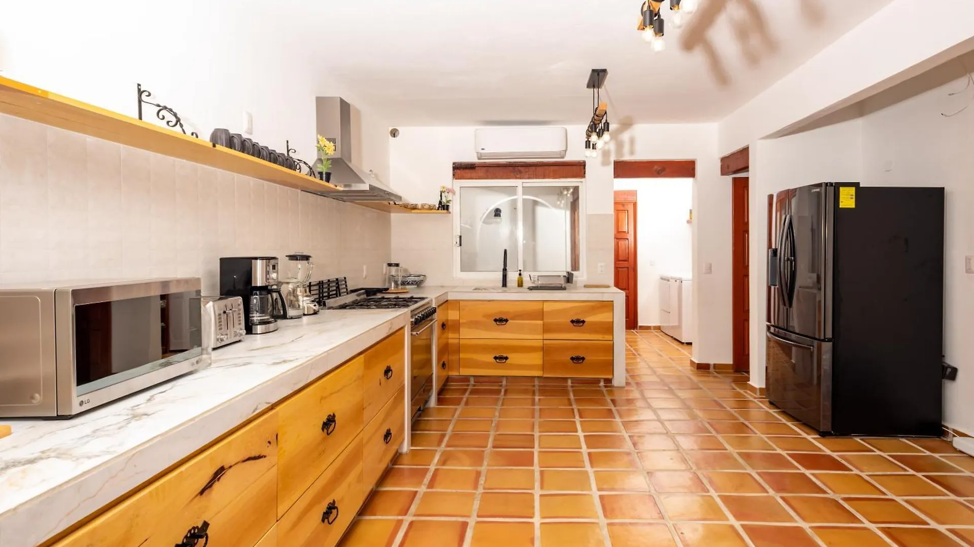 Villa Tropically In Hotel Zone Cancun