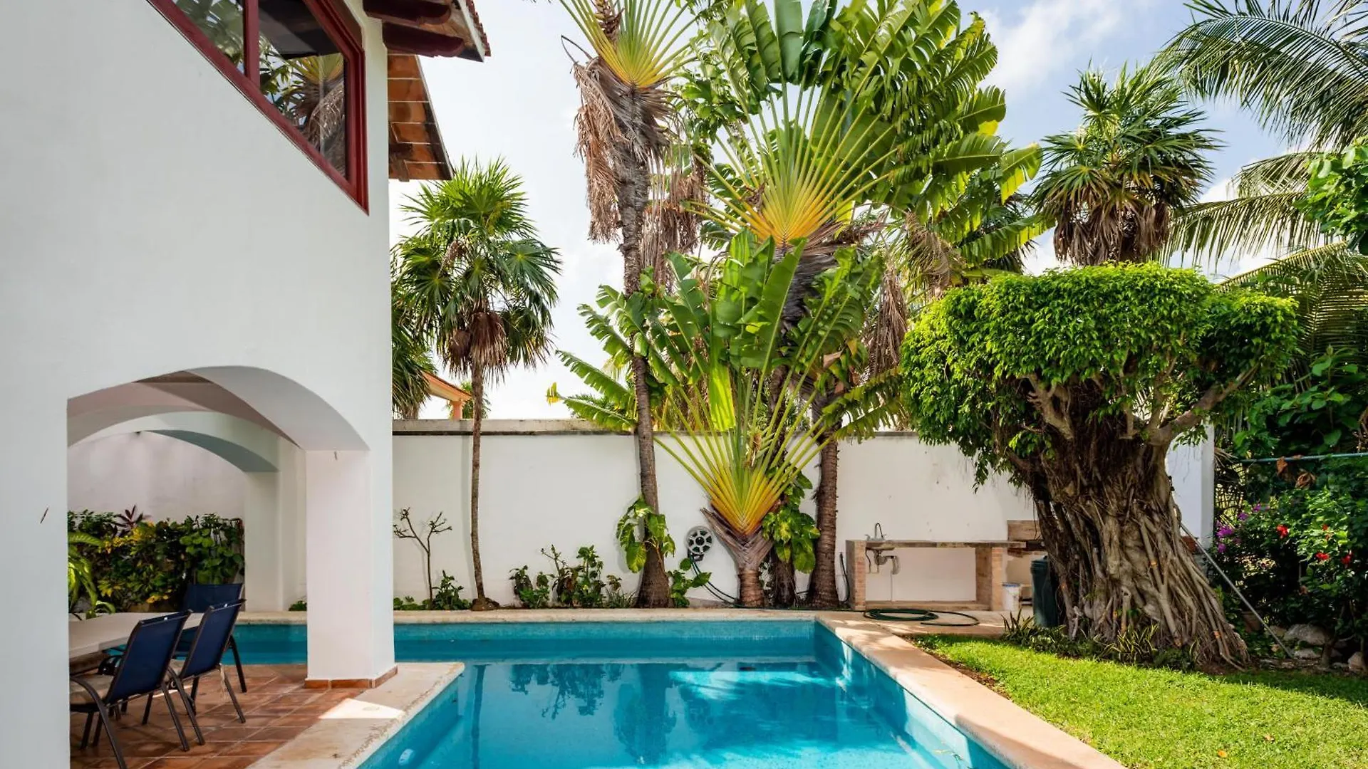 Villa Tropically In Hotel Zone Cancun