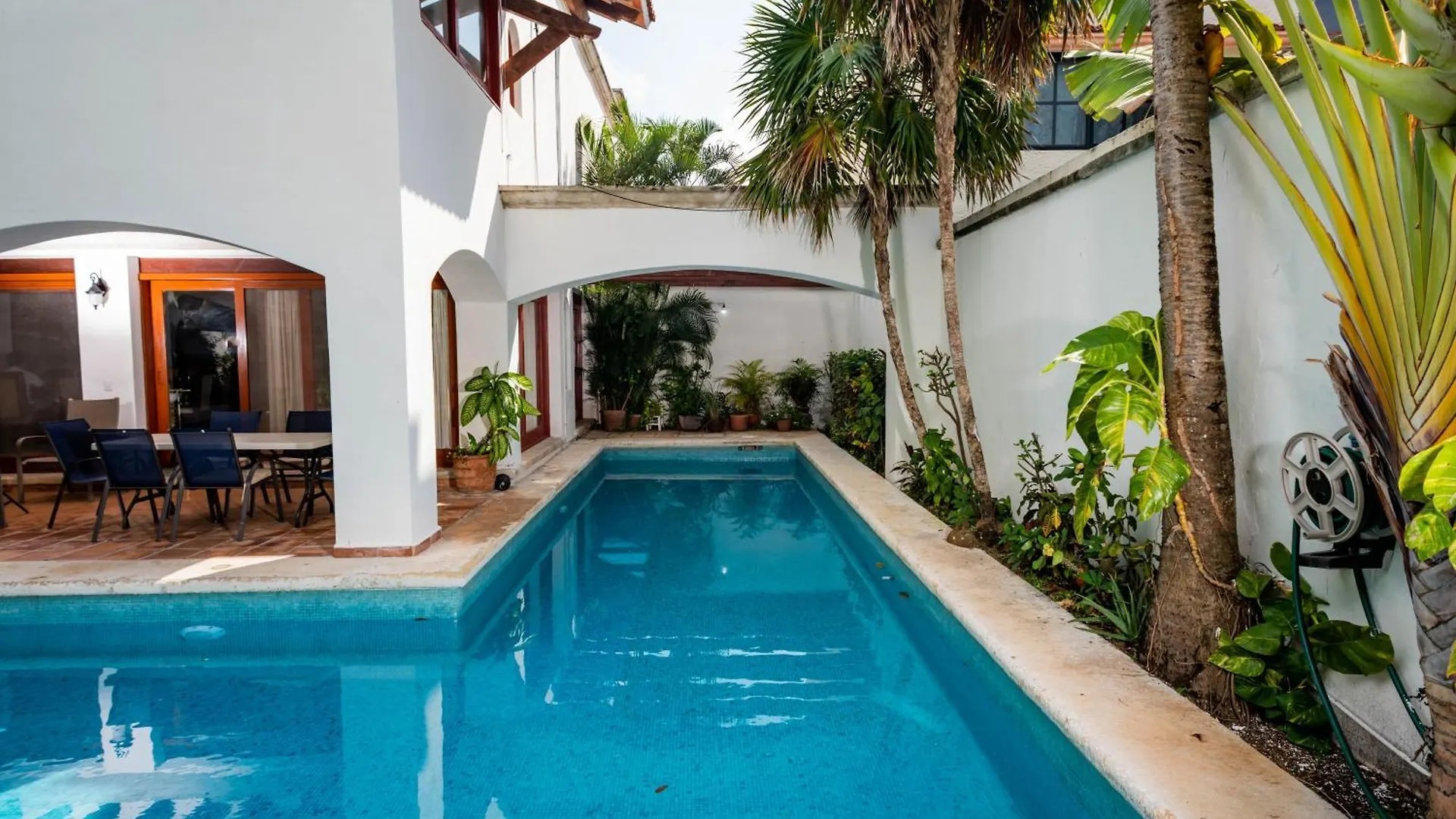 Villa Tropically In Hotel Zone Cancún