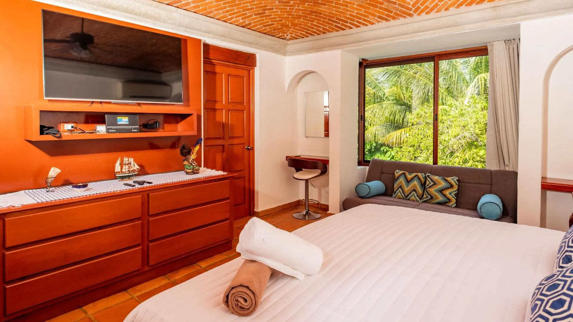 Villa Tropically In Hotel Zone Cancún